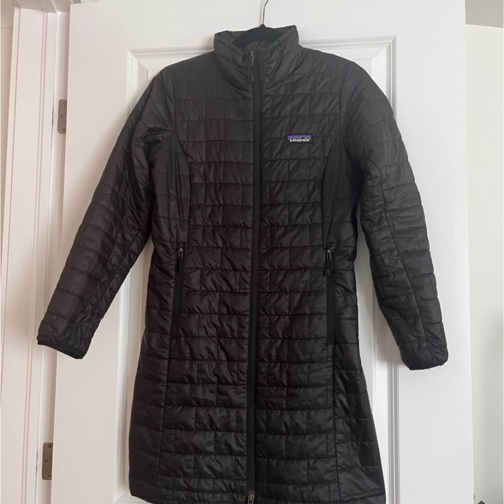 Patagonia Women's Long Black Puffer Jacket